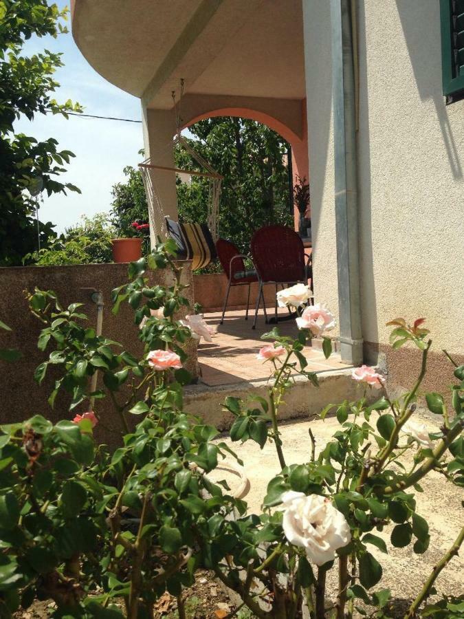 Apartment Dita Kastela Exterior photo