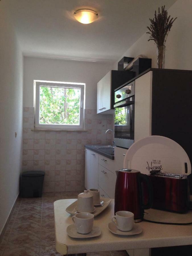 Apartment Dita Kastela Exterior photo